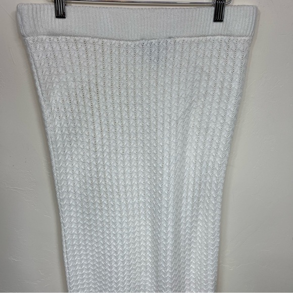 ASOS Women’s Crochet Knit Bodycon Pull-On Unlined Maxi Skirt Ivory Size 8 - Picture 7 of 12